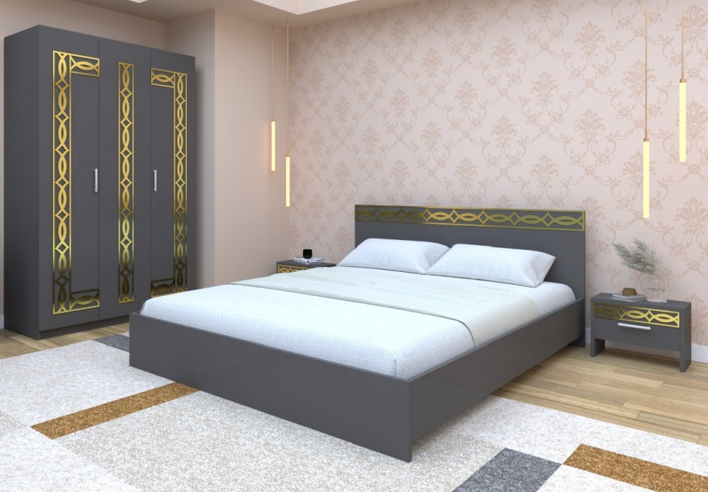 Set dormitor alb cu dulap și pat gri cu decorațiuni aurii Mobila Domardo într-o cameră modernă